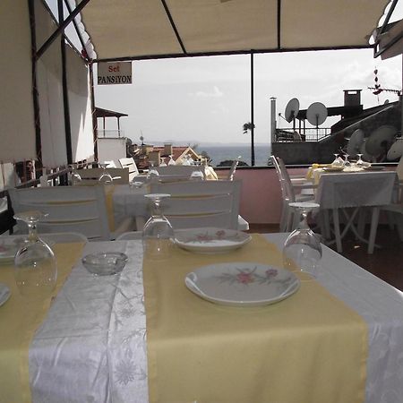 Set Arat Motel&Pansiyon Akçay Exteriör bild