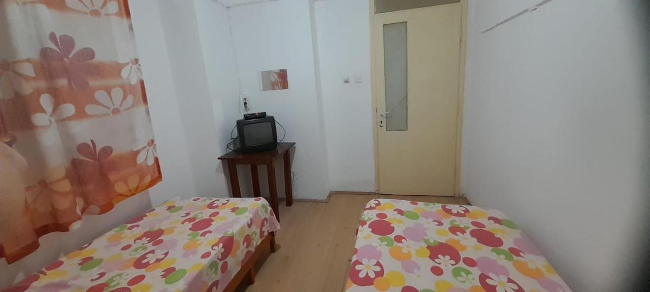 Set Arat Motel&Pansiyon Akçay Exteriör bild