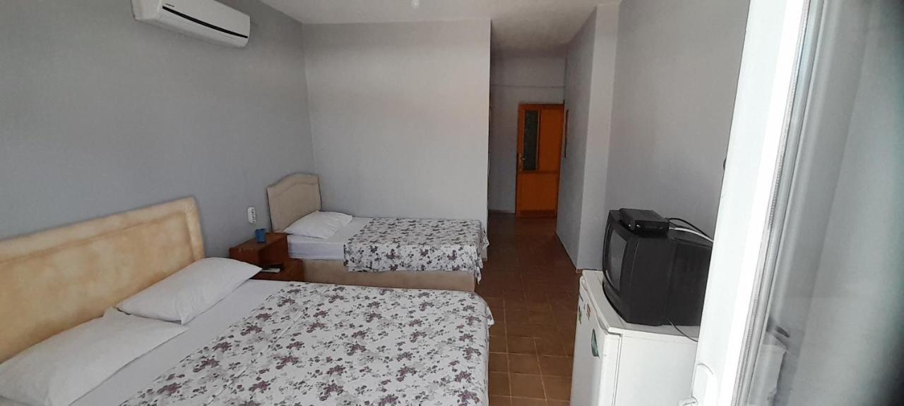 Set Arat Motel&Pansiyon Akçay Exteriör bild