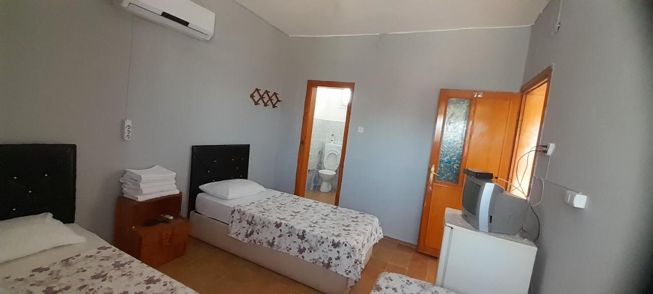 Set Arat Motel&Pansiyon Akçay Exteriör bild